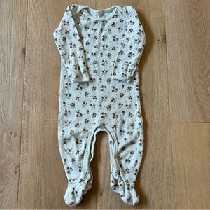 Quincy Mae Ribbed Floral Footie